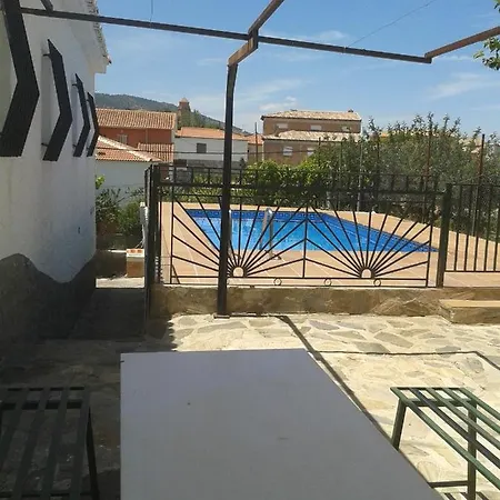 Casa Detres Holiday home