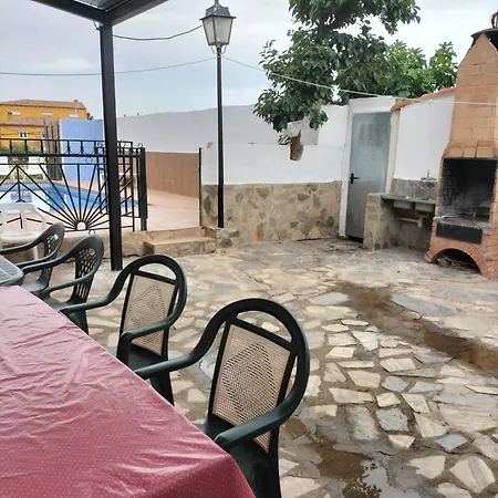 Casa Detres Holiday home
